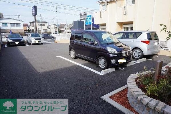 アン・ミケーリアの物件内観写真